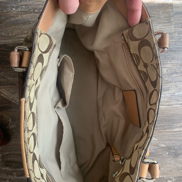 Authentic Coach purse - Picture 2 of 3